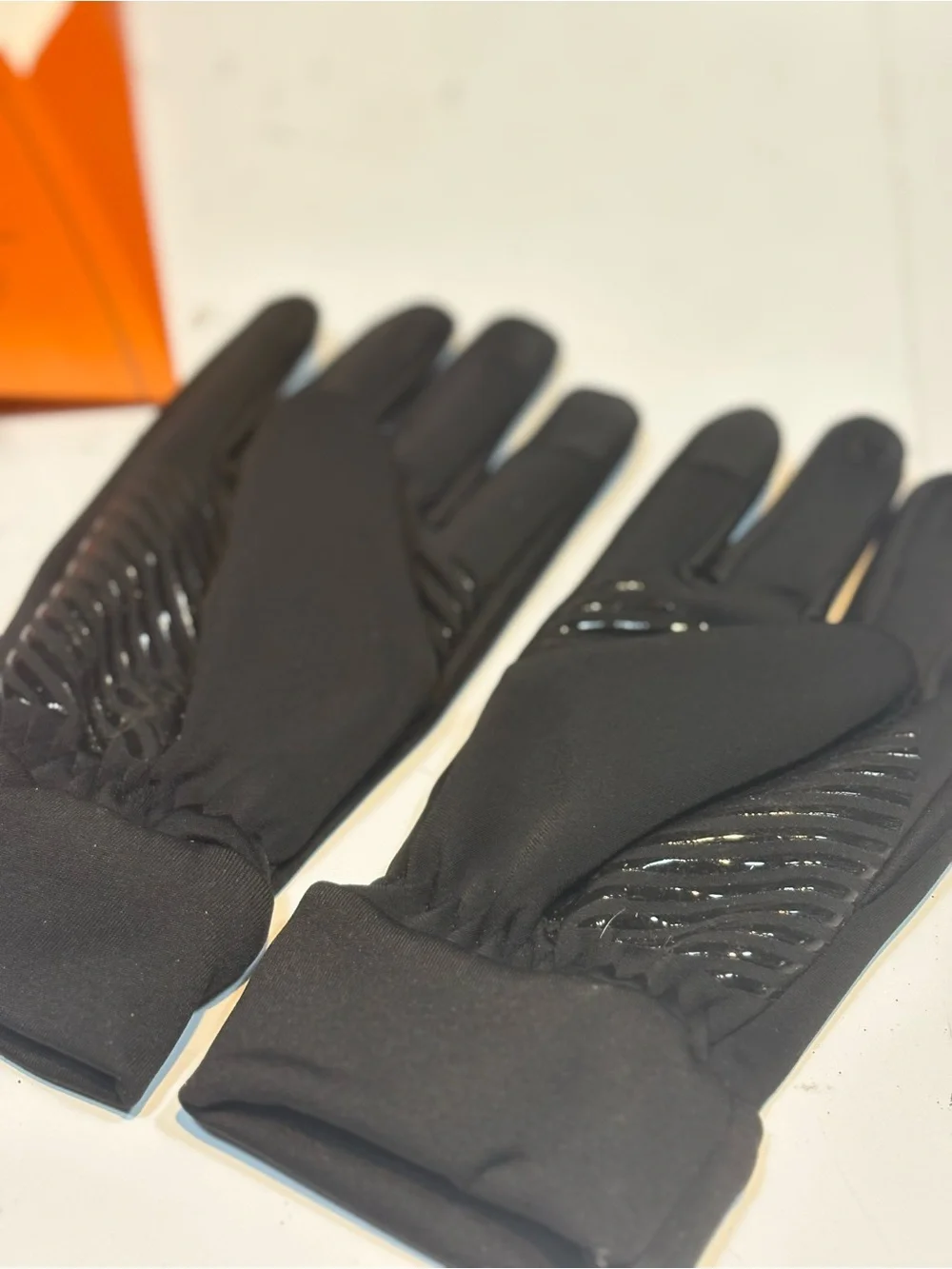 Simdri winter gloves touchscreen compatibility anti-slip silicone pads kids
